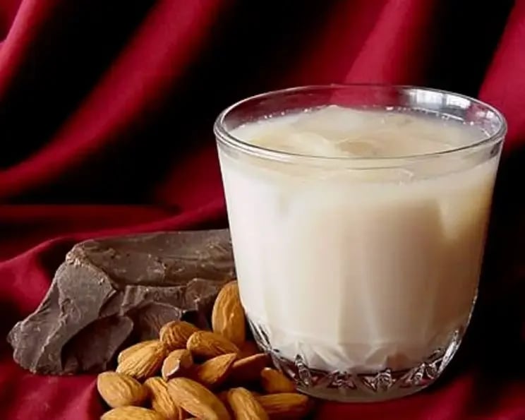 Chacha's Special - Almond (Badam) Slush